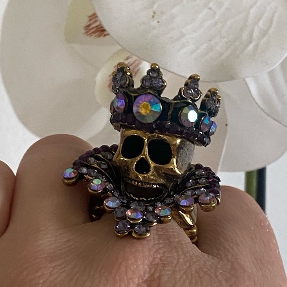 STUNNING skull stretch ring - Picture 7 of 16